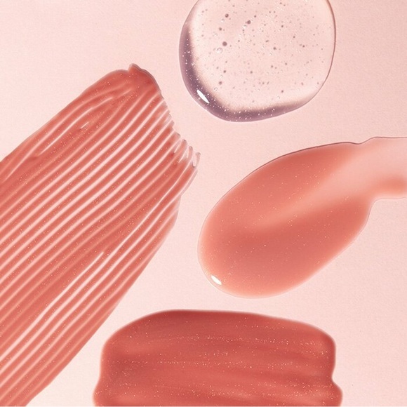 Kaja Gloss Shot in Shade 03 Honey Drizzle, 4.2 mL/0.14 Fl Oz. - Picture 11 of 16